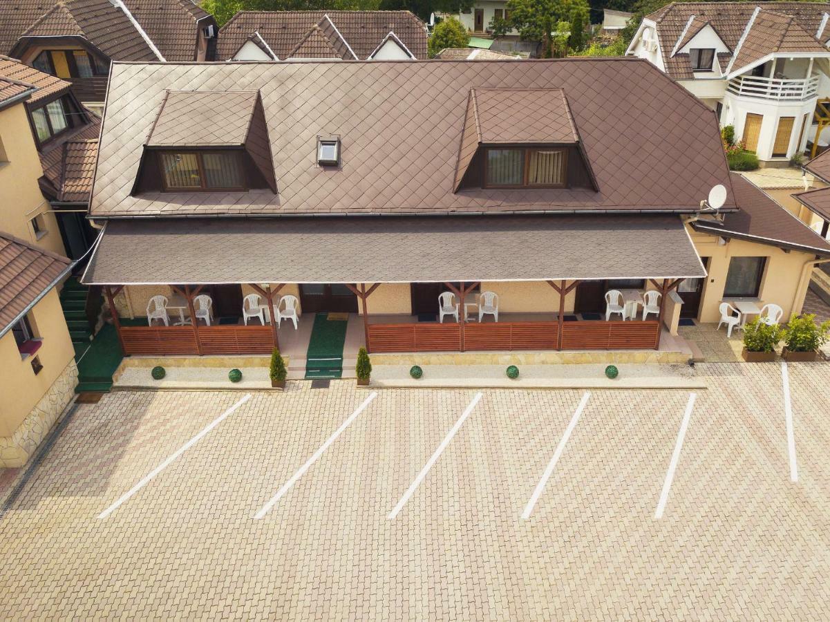 Apartman Szanyi Бюк Экстерьер фото